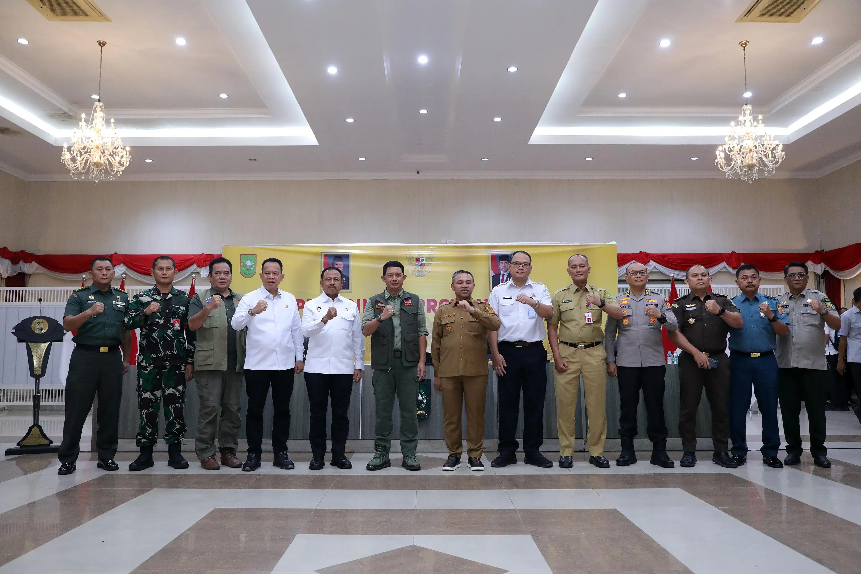 BNPB Bersama Kemenko Polkam Siapkan Kekuatan Penuh Hadapi Potensi Karhutla 2025
